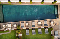 Natural pool in the outdoor area of the Wellnesshotel Winzer